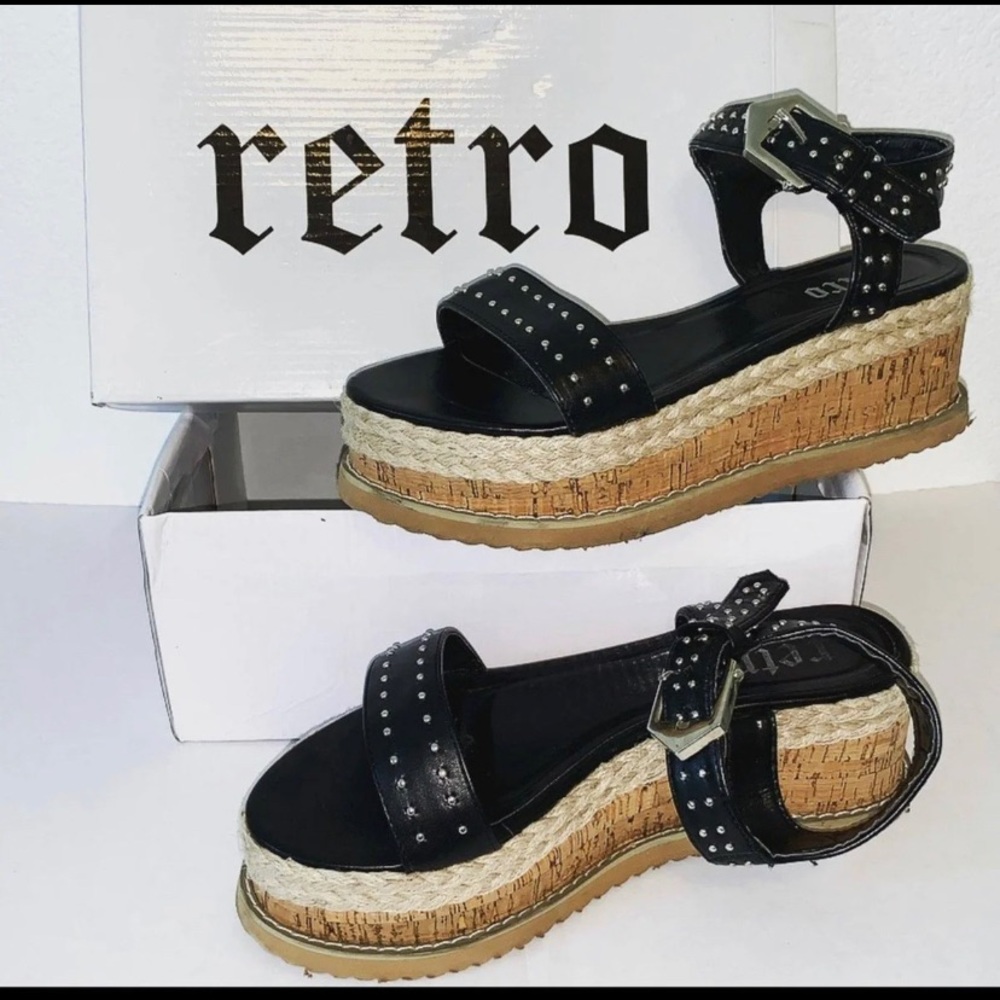 WOMENS PLATFORM SANDALS BLACK STUDDED SIZE 9